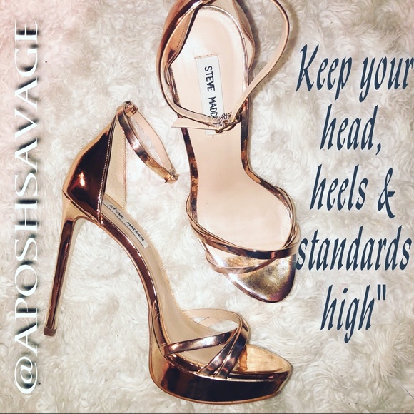 Steve Madden Shoes - NWOT- VTG Steve Madden Rose Gold Stilettos